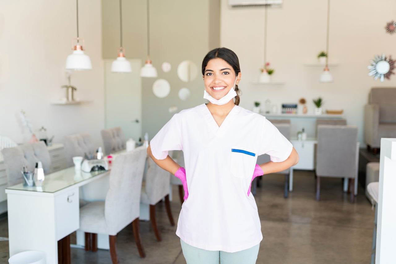 empleo-enfermera-europiel-laser
