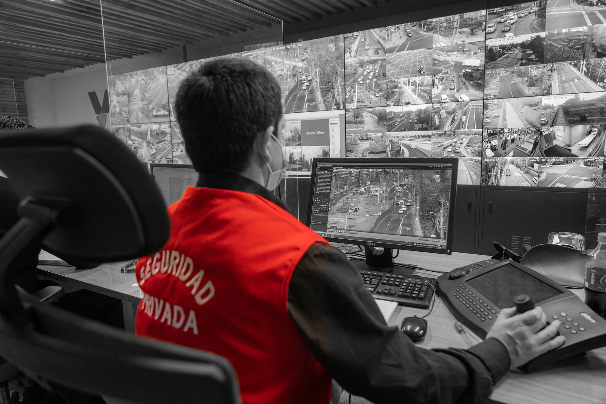 empleo-monitoreo-de-las-camaras-de-seguridad
